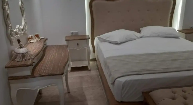 Апартаменты Provenzo Luxury Apartments and Suites