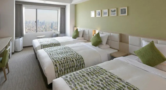 Трёхместный номер Sky Floor Art Hotel Osaka Bay Tower