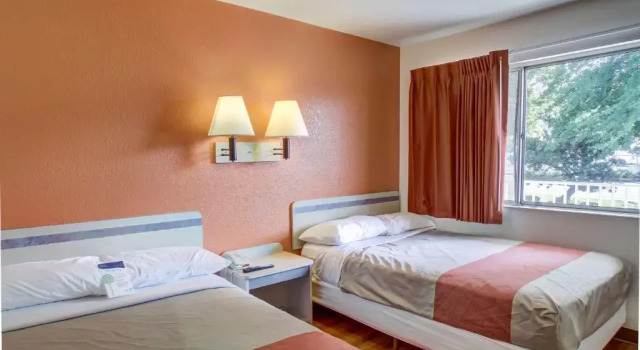 Четырёхместный номер Standard Motel 6-Grants Pass, OR