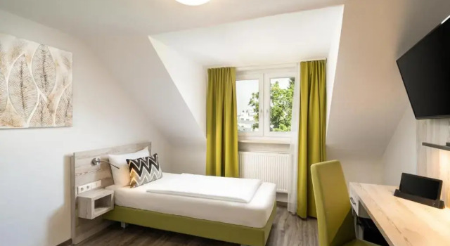 Одноместный номер Economy Arthotel ANA Eden Karlsruhe, Trademark Collection by Wyndham