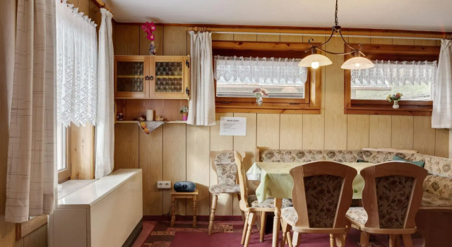 Finnhutte in Trusetal Near Waterfall, Book Hotel Hotels in Brotterode-Trusetal with Parking, Parking