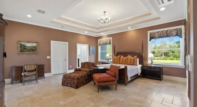Коттедж Luxury Knickerbocker Estate: Elegant 9-BR Getaway in Naples. Enjoy Private Pool, Outdoor Dining, and Expansive Grounds, Experience Tranquility with Easy Access to Naples' Best