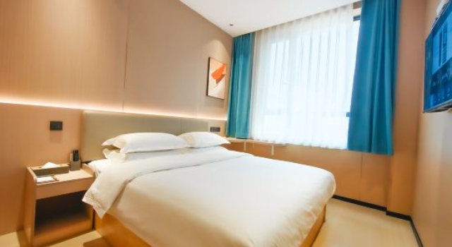 Meicheng Hotel (Dalian Xinghai Square Taishan Street Store), Book Hotel Dalian 