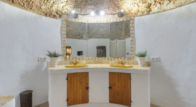 Torre Bes, Rezerwuj Hotel Sant Antoni de Portmany 