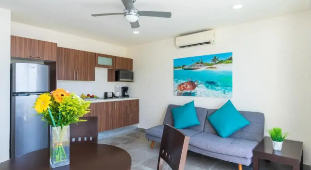 Апартаменты Playa 4020 Apartments with Rooftop Pool near 5th and Beach