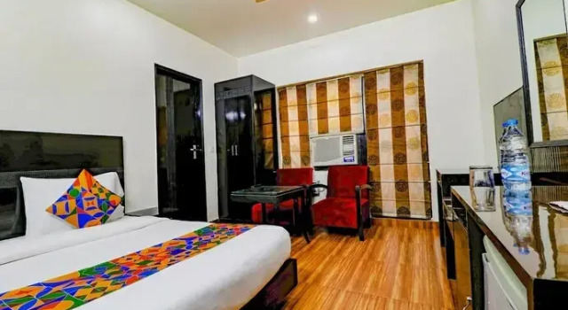 Fabhotel La Ola
