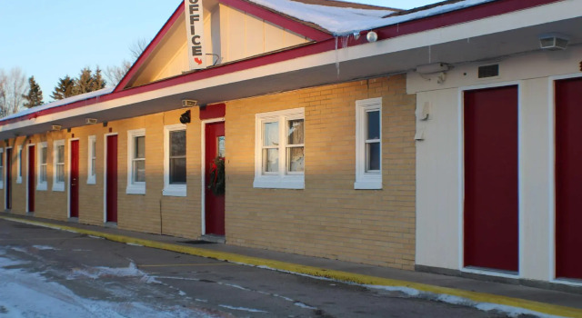 Custom Stay Residence and Suites, Varaa Hotelli Hotellit Minnesota pysäköinnillä, Pysäköinti