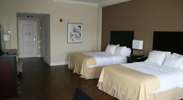 Двухместный номер Standard Holiday Inn Macon North by IHG