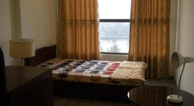 DON'S bedroom for only 1 male guest, Забронировать Гостевой дом Гостевые дома Хошимина, Гостевой дом