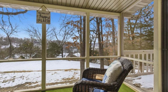 Коттедж Prime Osage Beach Home, Pet-friendly w/ Garage Near Margaritaville, Dining & Golf