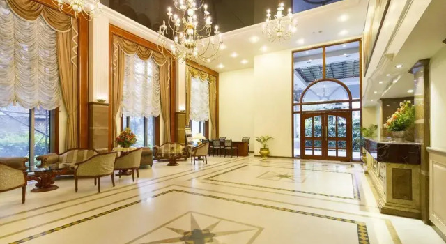 OYO Premium Majestic Freedom Park, Rezervovat Hotel Bangalore Bangalore
