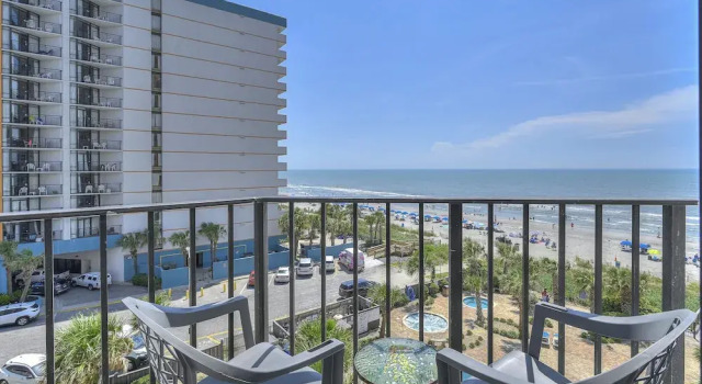 Номер Standard c 1 комнатой с балконом и с видом на океан Palace Resort