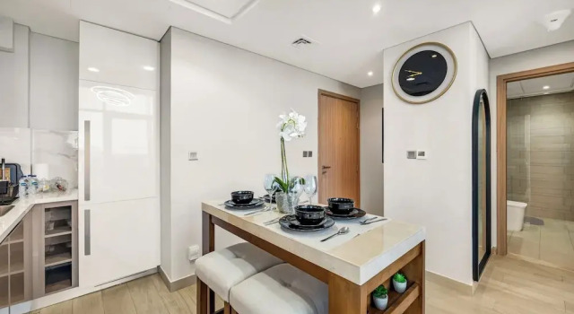 Студия Economy Luxury Apartments in Meydan