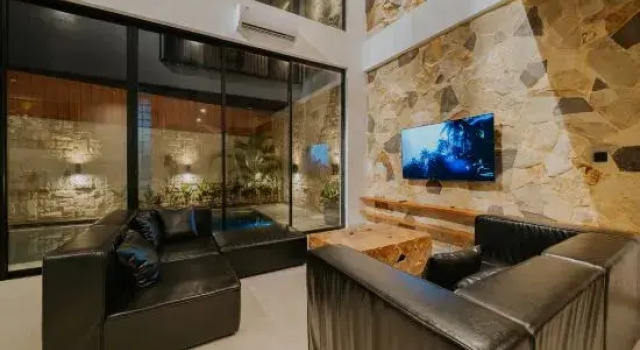 Villa Panda Pandawa - 3 Bedroom Villa with High Ceilings near Pandawa Beach, Rezervovat Vila Vily v Kutuh, Vila