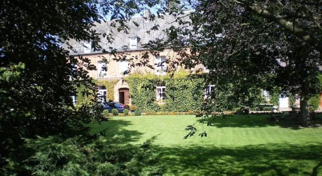 Le Chateau, Prenota Hotel Longroy Normandia.