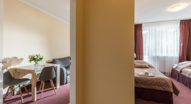 Centrum Zdrowia i Wypoczynku Jantar, Reserva ahora Hotel Hoteles en Pomerania Occidental con piscina, Piscina