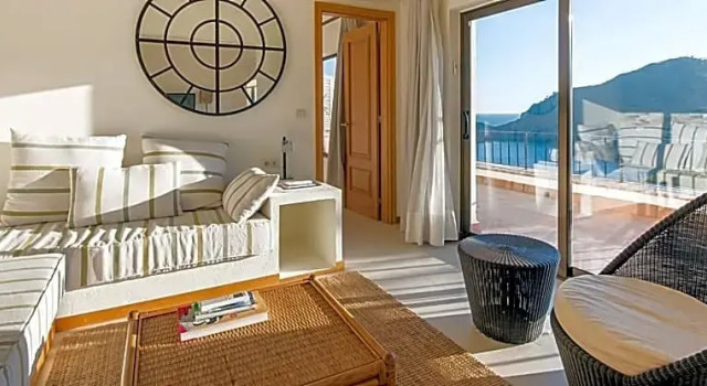 Двухместные апартаменты Apartaments Cap Sa Sal