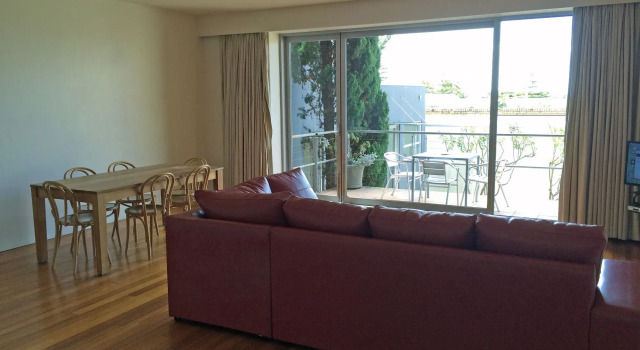 Phoenix Apartments, Book Apartment Lorne 