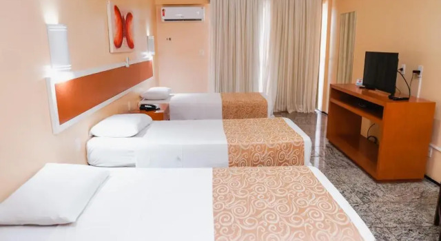 Трёхместный номер Standard Costa Atlantico Hotel