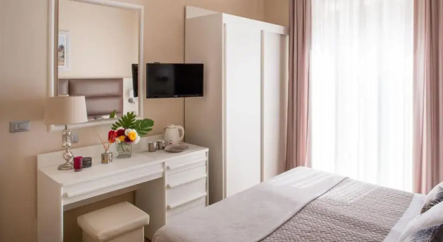 Двухместный номер Standard с балконом Hotel Mediterraneo