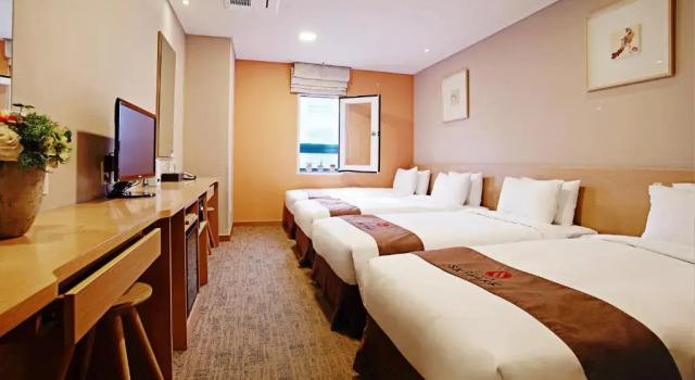 Четырёхместный номер Standard Hotel Skypark Myeongdong Iii