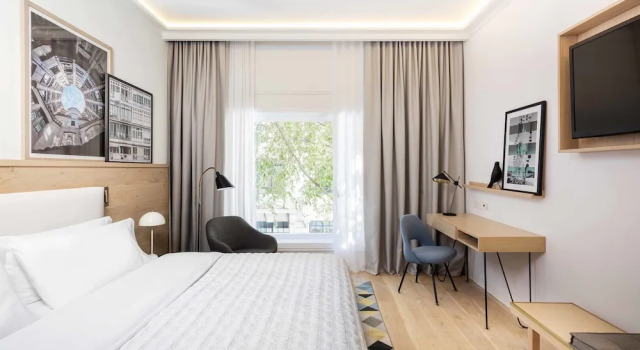 Двухместный номер Premium Le Meridien Barcelona