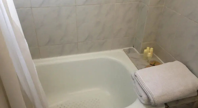 Двухместный номер Economy WE Hotel