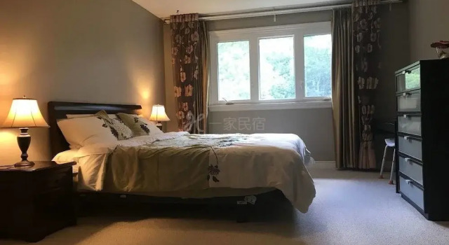 Elevate Rooms JJ Homestay, Varaa Hotelli North York 