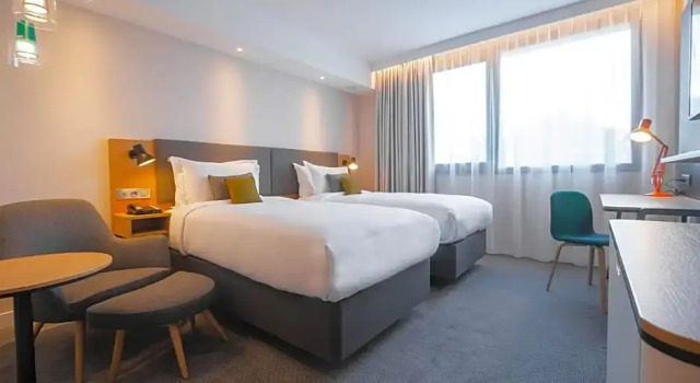 Номер Standard с видом на внутренний двор Holiday Inn Paris CDG Airport an IHG Hotel