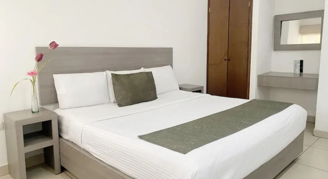Двухместный номер Economy Hotel La Riviera