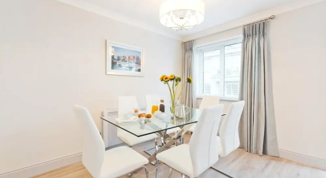 Exclusive City Centre Apartment, Забронировать Апартаменты/квартира Дублин Каунти Дублин, рядом с Театр Олимпия