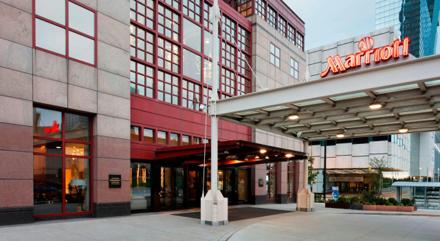 Cleveland Marriott Downtown at Key Tower, Забронировать Отель Кливленд штат Огайо