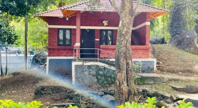 Treetop Resort, Buchen Sie Resort Mannarkkad Indien