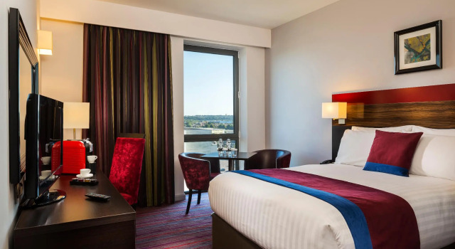 Номер Deluxe Clayton Hotel Cardiff