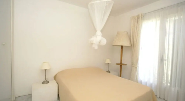 Lush Holiday Home in Draguignan With Private Garden