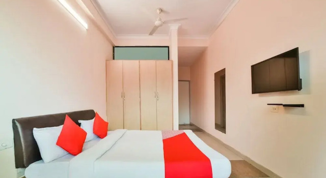 Oyo 37212 Hotel Soft Petals By Arn Group, Забронировать Отель Отели штата Раджастхана 3 звезды, 3*