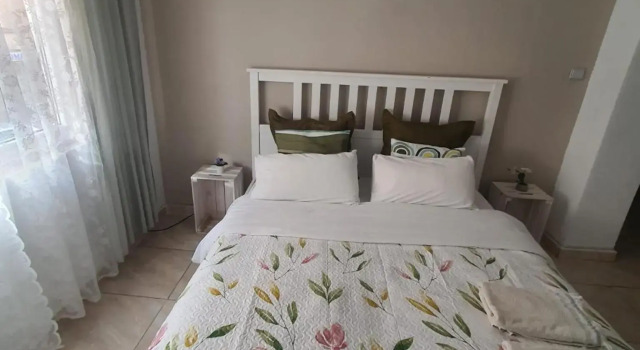 Casa De Silva, Забронировать Отель Вальядолид Valladolid Province, рядом с Церковь Пенитенсиаль-де-ла-Вера-Крус