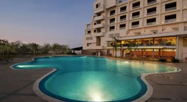 Seasons Hotel - Rajkot, Rezerwuj Hotel Hotele w Gujarat ze śniadaniem, Śniadanie