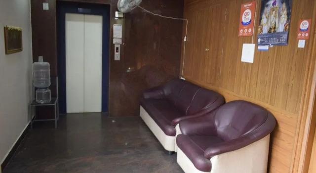 TSV Hotel, Varaa Hotelli Poornankuppam Tamil Nadu