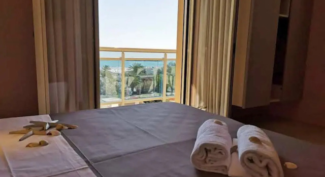 Трёхместный номер Comfort с балконом Hotel Bolivar