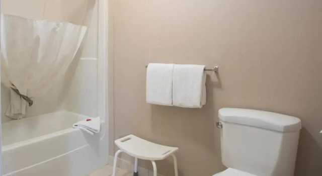 Номер Standard Ramada Limited 100 Mile House