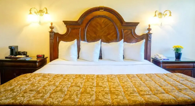 Двухместный номер Standard с балконом Horton Grand Hotel
