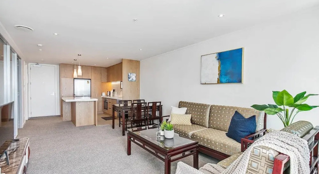 Penthouse with Access to Exclusive Rooftop Terrace