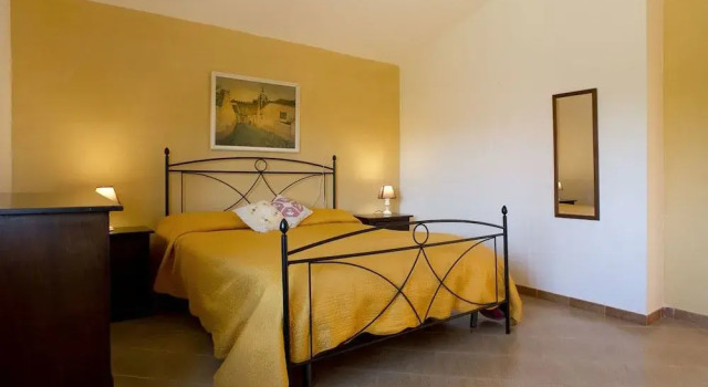 Agriturismo Colle al sole, Varaa Hotelli  