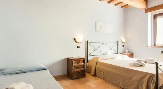 Agriturismo in the Appenines with Covered Swimming Pool & Hot Tub, Rezerwuj Dom wakacyjny Apecchio Marche