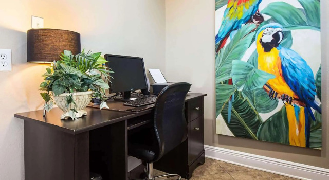Best Western Riviera Inn, Book Hotel Hoteller i Foley med parkering, Parkering