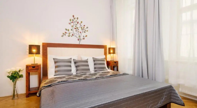 Номер Standard Old Town Square Premium Residence