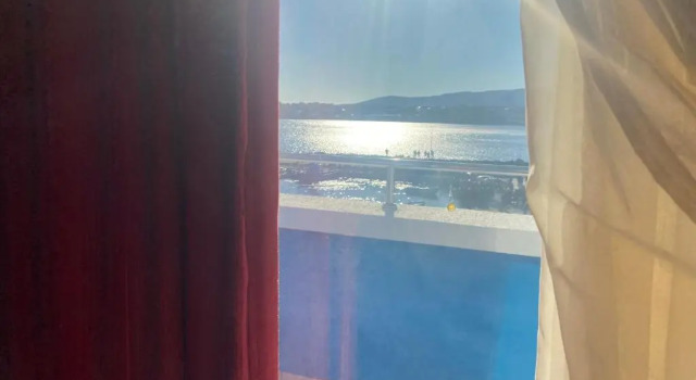 Трёхместный номер Standard с балконом и с видом на море Ribarska Sreshta Family Hotel