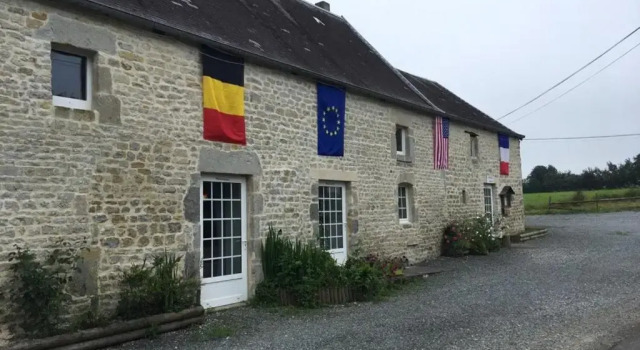 chevrerie de la huberdiere, Rezerwuj Hotel Hotele w Cotentin z parkingiem, Parking