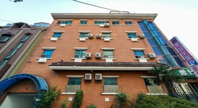 Gimhae Buwon-dong Dongnam